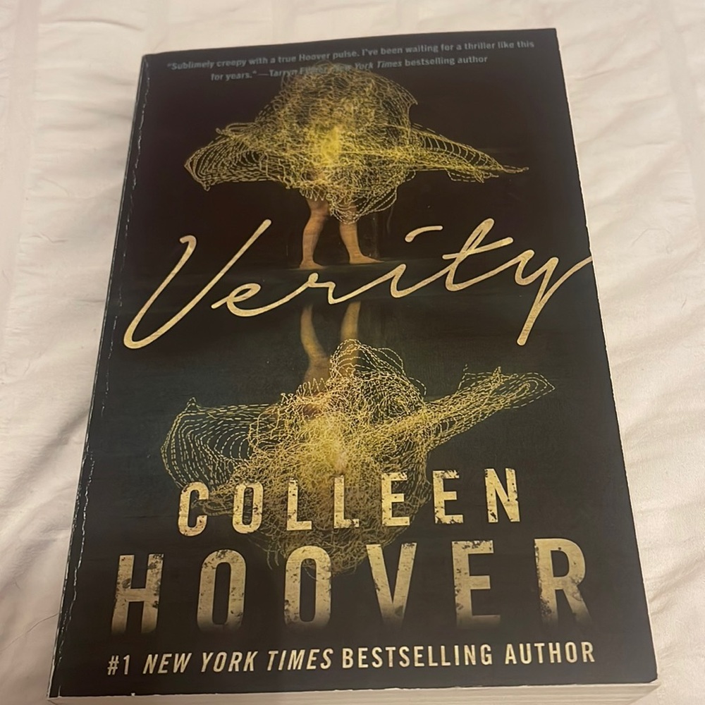 Verity by Colleen Hoover